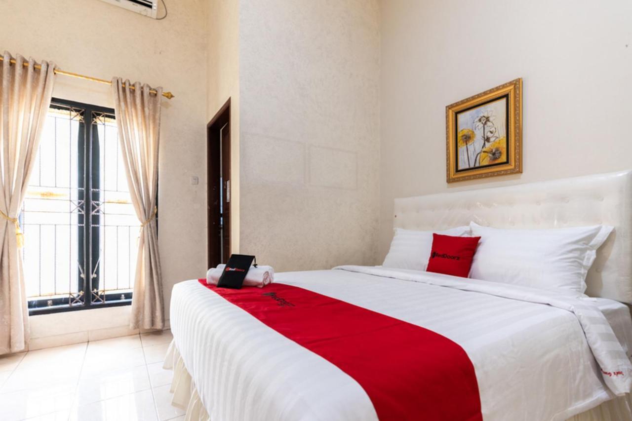 Wisma tamu Reddoorz @ Pengayoman Panakkukang 3 Makassar
